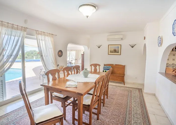 Silver - Beautiful 4-bedroom Carvoeiro (Lagoa)