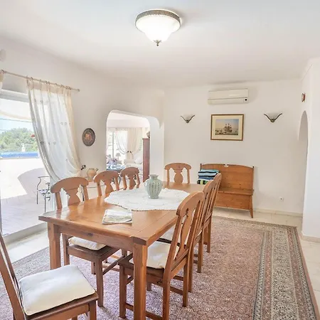 Silver - Beautiful 4-bedroom Carvoeiro (Lagoa)