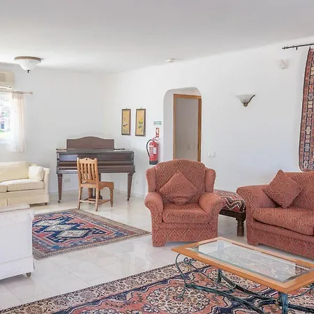 Villa Silver - Beautiful 4-bedroom *